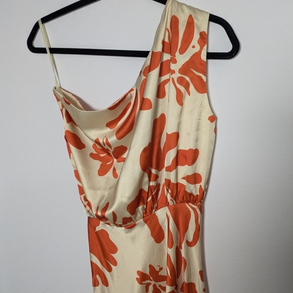 Petal & Pup Ana Satin Floral One Shoulder Satin Midi Dress Orange Cream Sz XS - Picture 8 of 13